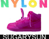 /su/ NIKE x NYLON PINk