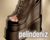 [P] Niss brown boots