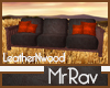 [Rav] LNw Red Couch