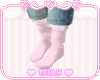 >T< frilly sockies