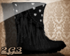 2G3. Black boots