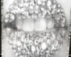 Diamond lips fountain