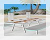 beach lunch table