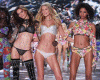 Model Walk Avi Model Walk Avi