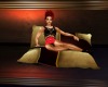 cuddle cushion red/gold