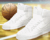 (Yan) White sneakers