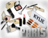 (LA)Kylie Makeup Clutter