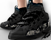𝓩 Black Sneakers
