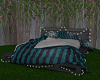 Outdoor Pallet Bed