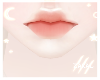 ☾⋆⁺  Leslie lips