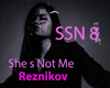 Reznikov - She s Not Me