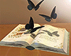 金 Book Butterfly