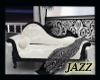 Jazzie-Chaise Beauty