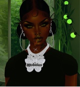 Naomii869062