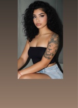 AshleyfrostpQ