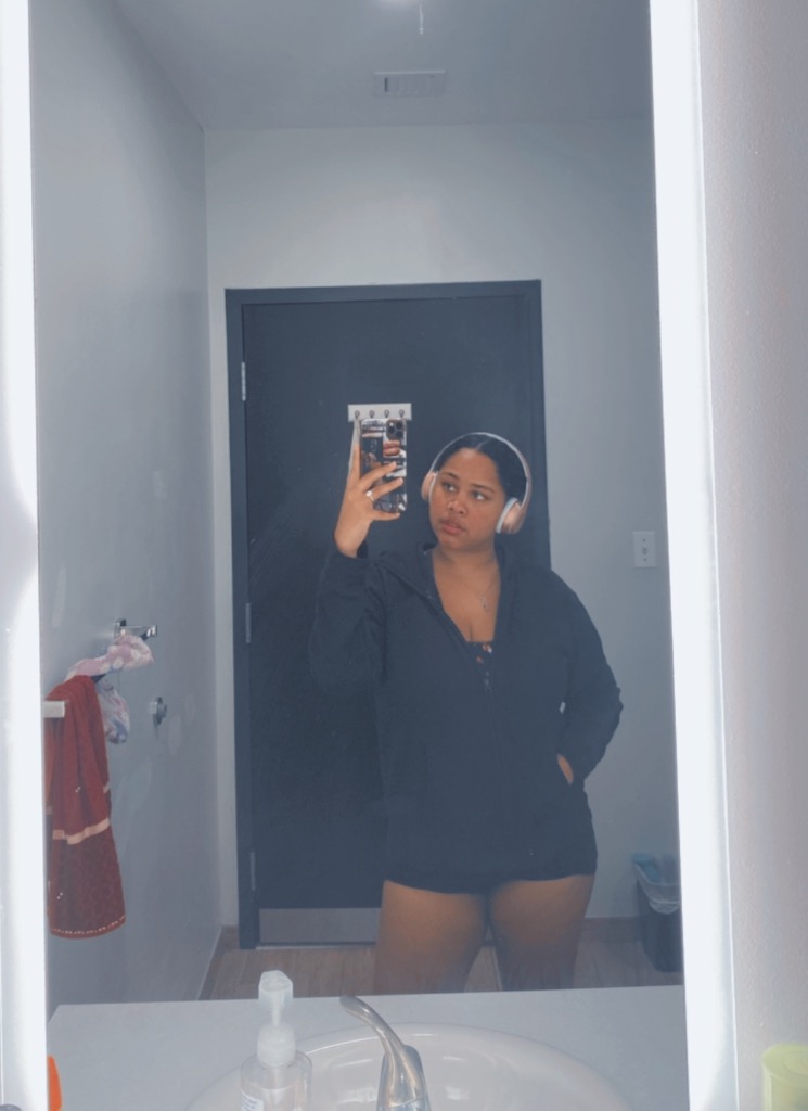 Guest_jadeazan