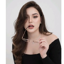 ScarlettJohnsonChin