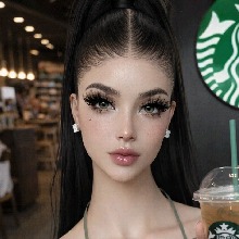 Creator: iDANIELA