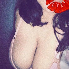 Guest_Rina996087