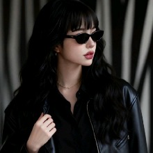 Guest_Mia881354