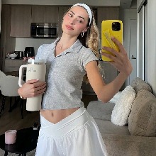 Guest_Lili05