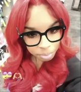 elleisback