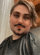 Guest_AveryDavis