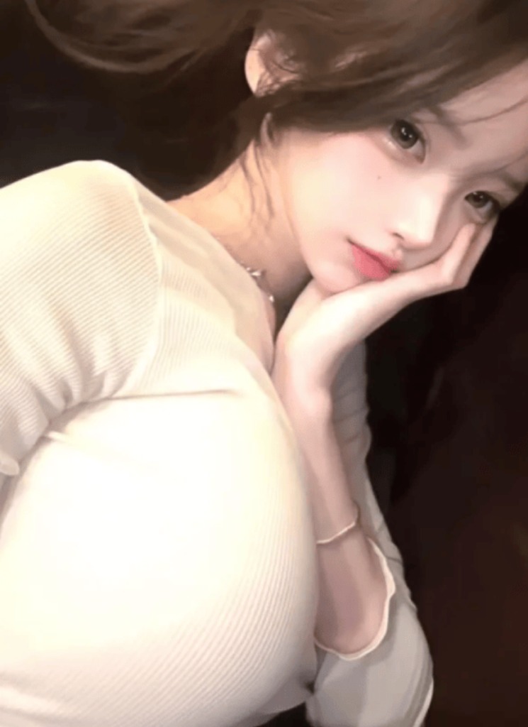 Guest_hina34
