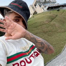 Guest_Pecinha31