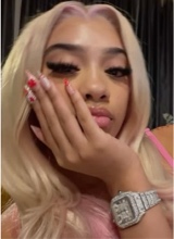 Queenie960856