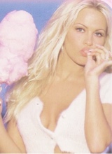 Guest_FlirtyBlonde
