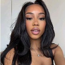 Guest_YvinaLawson1