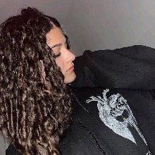 Guest_larissa0xs