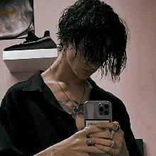 Guest_Revizzz