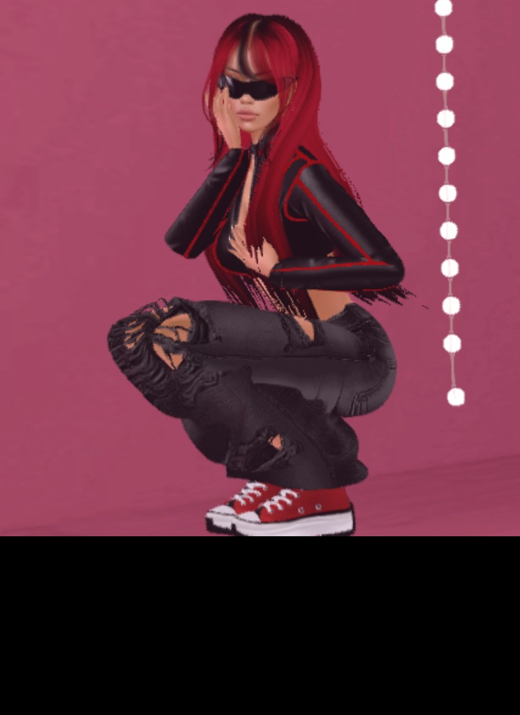 Guest_RiahRoss