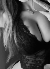 Guest_Laia188850