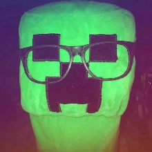 Guest_curvedchampagnec11d